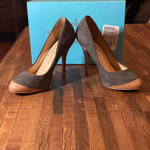 Vivienne Westwood Suede & Leather Cap-Toe Pumps – Size 38, New with Box - Picture 5 of 7